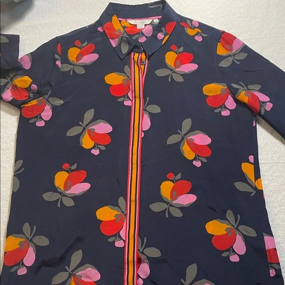 Boden 100% silk button down US 6 navy with bright stripes and floral detail - Picture 4 of 5